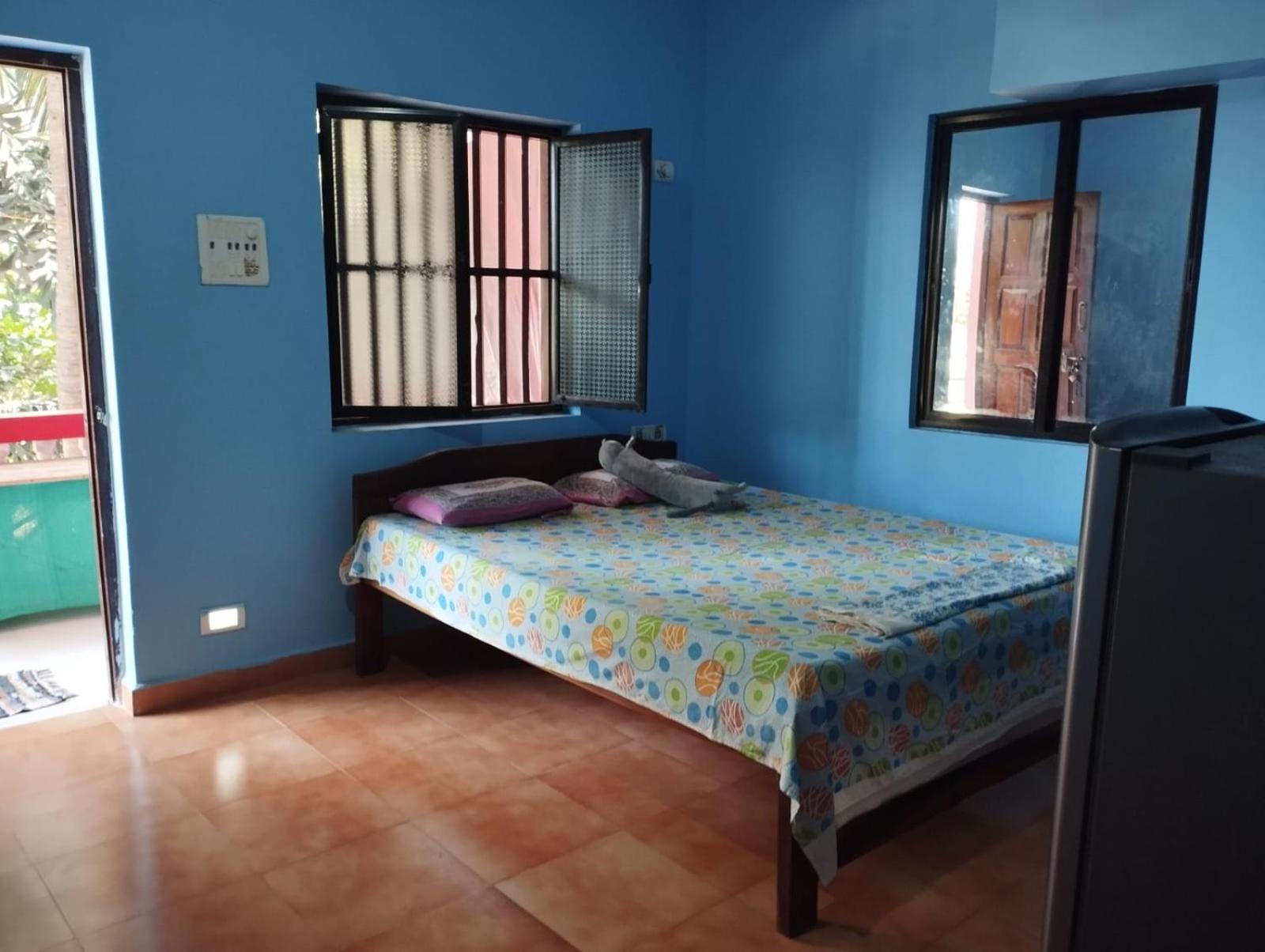 Om Ganesh Naik Guest House 아람볼 외부 사진